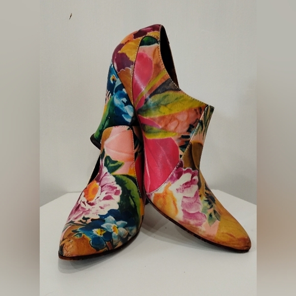 JOHN FLUEVOG LISTEN LOUDLY SPEAK SOFTLY SHOES - Picture 12 of 12